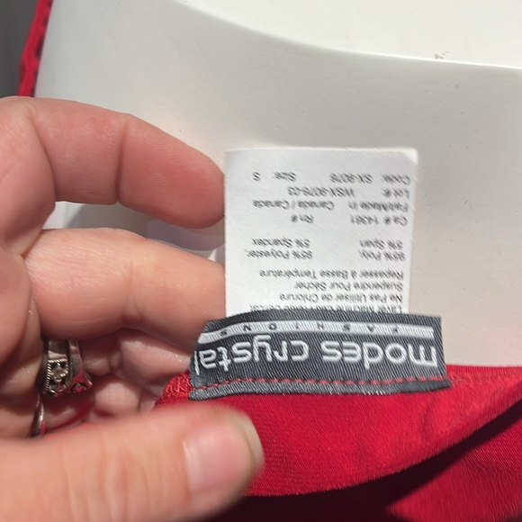 Red maxi skirt dressy polyester contrast hemline NWT by modes crystal - Picture 6 of 8